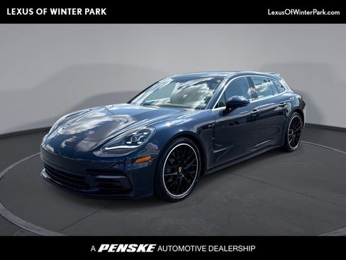 Used 2018 Porsche Panamera 4S image 1