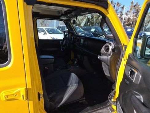 Used 2019 Jeep Wrangler Unlimited Sport S image 13