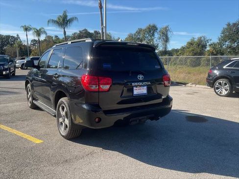 Used 2014 Toyota Sequoia SR5 image 4