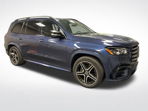 Used 2024 Mercedes-Benz GLS 450 4MATIC image 7
