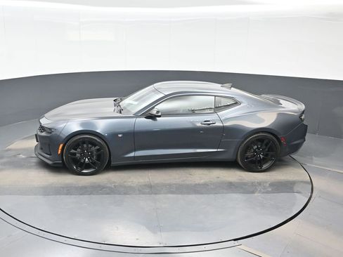 Used 2019 Chevrolet Camaro LT w/ 1LE Track Performance Package RWD image 17