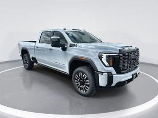 New 2026 GMC Sierra 2500 Denali Ultimate w/ Max Trailering Package video 1