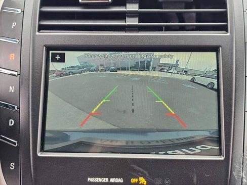 Used 2019 Lincoln MKC Select w/ Select Plus Package FWD image 32