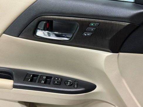 Used 2014 Honda Accord EX-L image 11