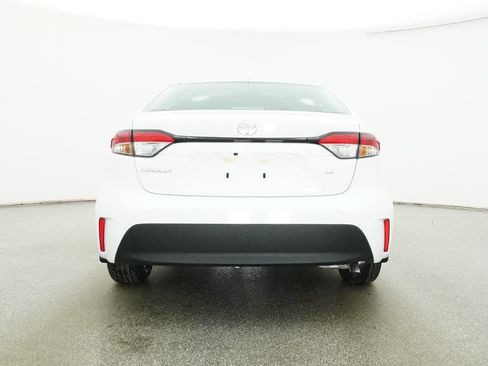 Used 2026 Toyota Corolla LE image 26