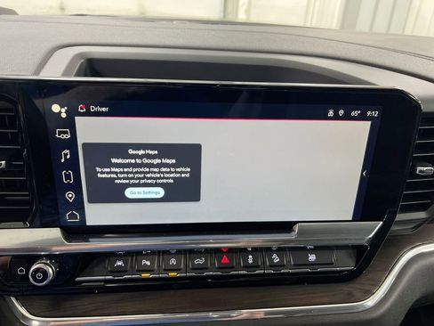 Used 2024 GMC Sierra 1500 SLT w/ SLT Premium Plus Package image 15