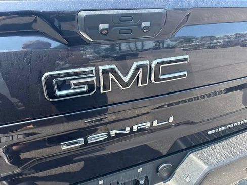 Used 2022 GMC Sierra 1500 Denali AWD/4WD image 13