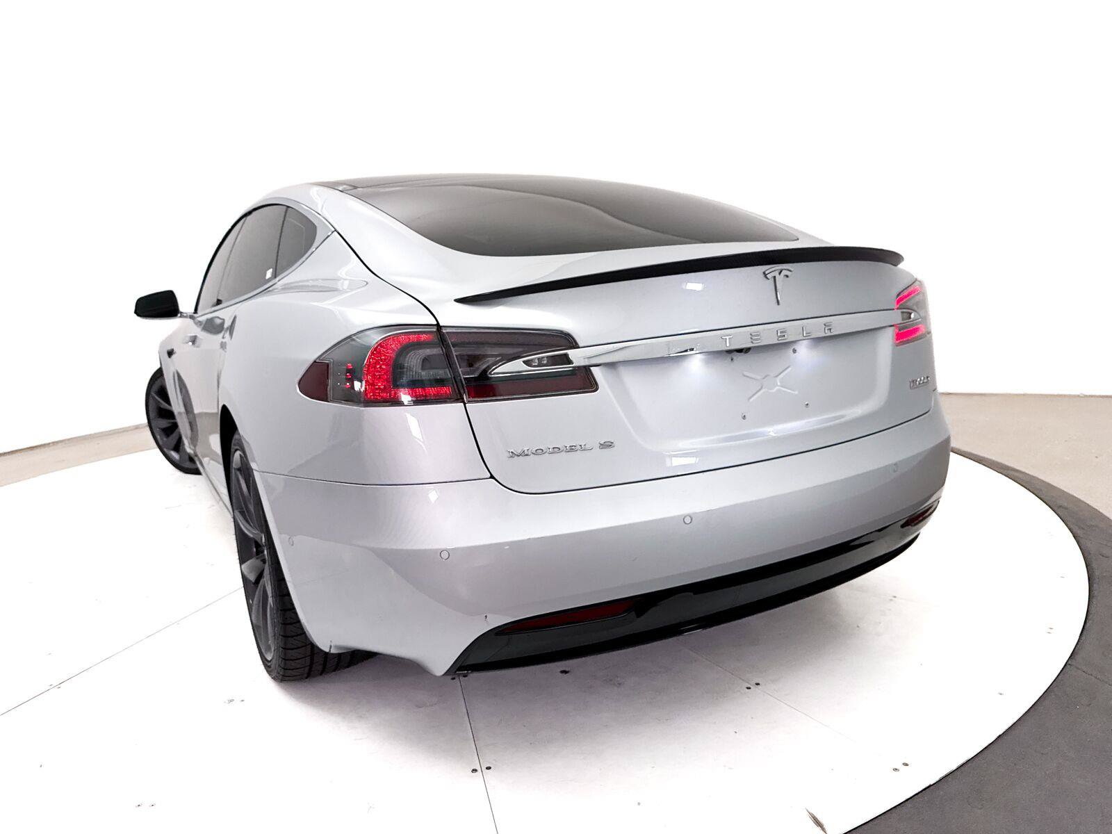Used 2017 Tesla Model S 100D AWD/4WD image 9