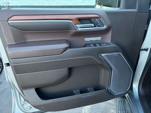 Certified 2023 GMC Sierra 1500 Denali image 15