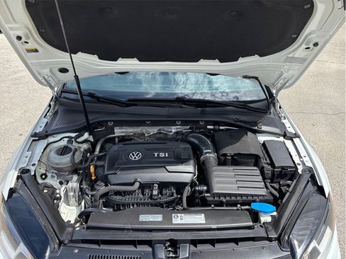 Used 2017 Volkswagen GTI S FWD image 39