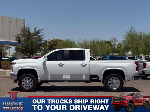 Used 2024 Chevrolet Silverado 2500 LT w/ All Star Edition AWD/4WD image 10
