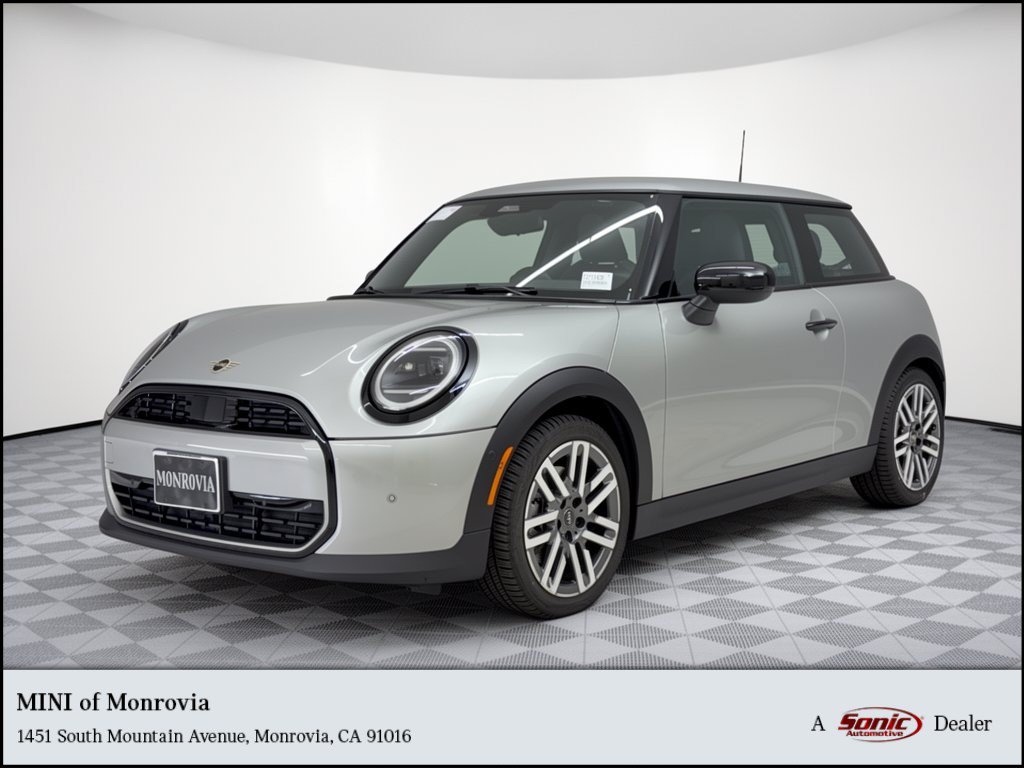 Used 2026 MINI Cooper 2-Door Hardtop FWD image 1