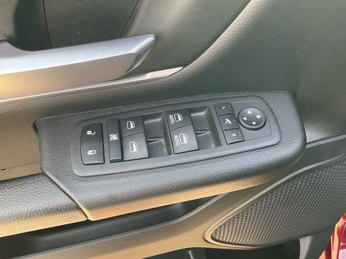 Used 2022 RAM 1500 Big Horn image 16