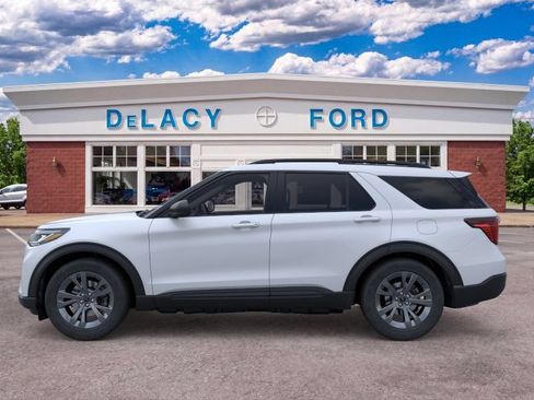New 2026 Ford Explorer Active w/ Active Comfort Package AWD/4WD image 4