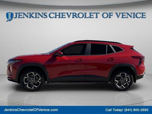 New 2026 Chevrolet Trax LT w/ Driver Confidence Package FWD image 9