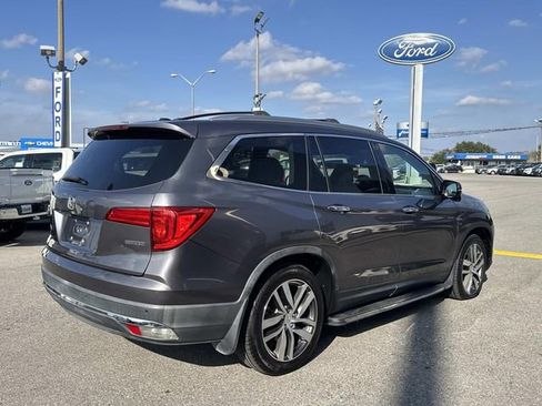 Used 2016 Honda Pilot Touring image 5