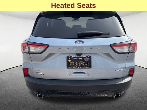 Used 2022 Ford Escape SE w/ SE Sport Appearance Package image 12