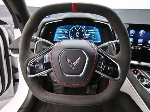 Used 2023 Chevrolet Corvette Stingray Premium Conv w/ Z51 Performance Package image 6