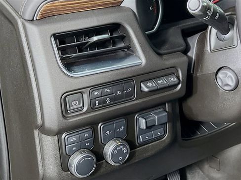 Certified 2021 Chevrolet Tahoe High Country w/ Premium Package image 9