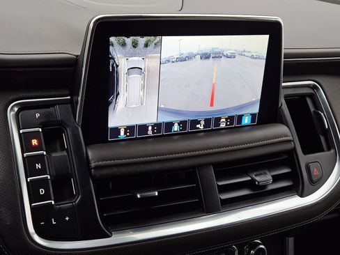 Certified 2021 GMC Yukon SLT w/ SLT Luxury Package image 21