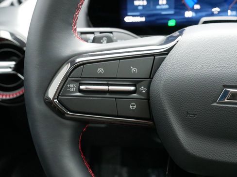 Used 2026 Chevrolet Equinox EV RS FWD image 27
