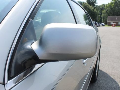 Used 2007 Buick Lucerne CXS w/ Driver Confidence Package FWD image 7