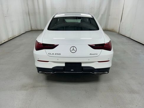 Used 2025 Mercedes-Benz CLA 250 4MATIC image 6