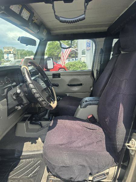 Used 2006 Jeep Wrangler X AWD/4WD image 8