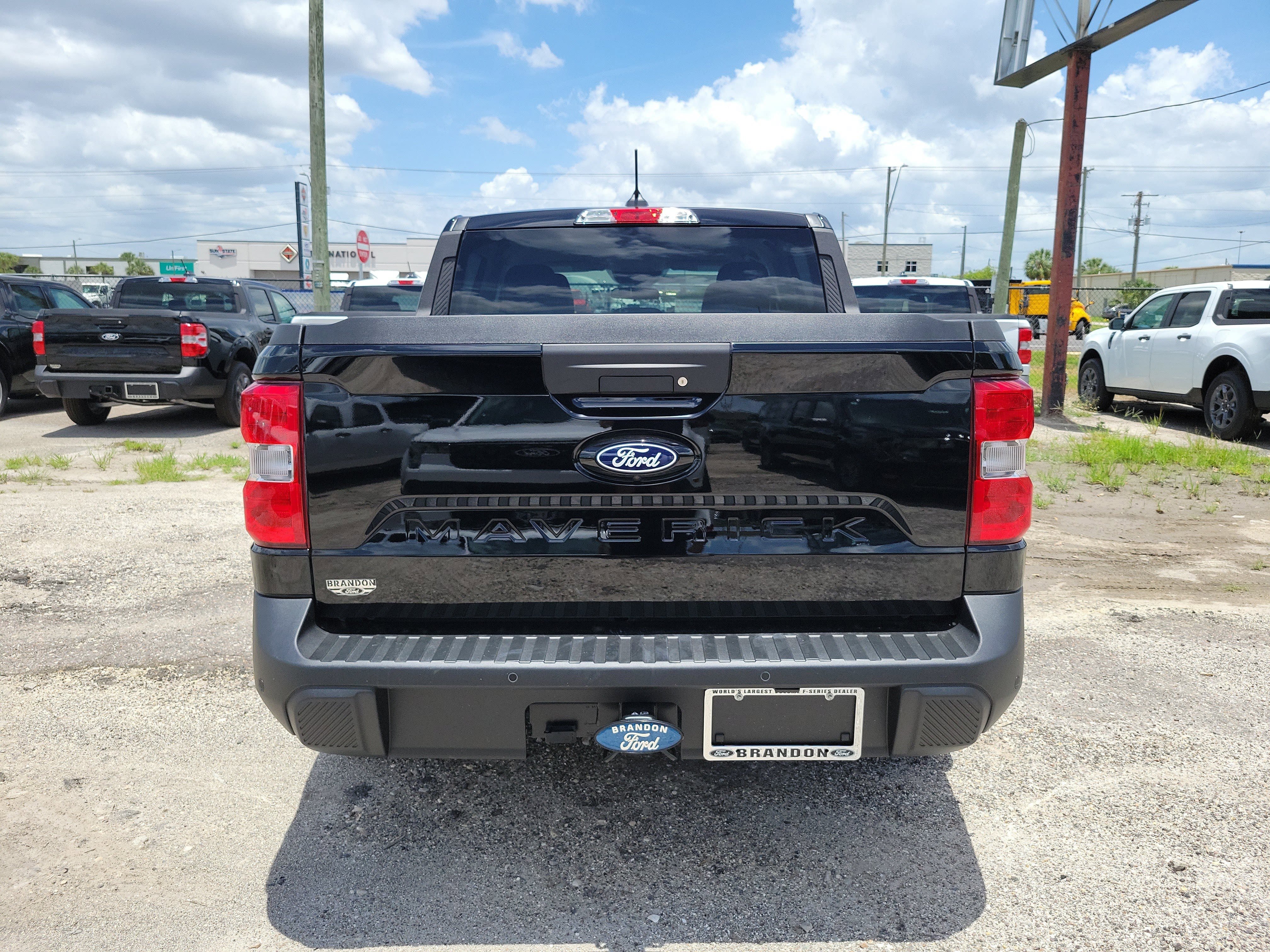 New 2026 Ford Maverick XLT FWD image 9