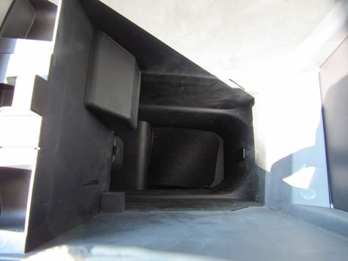 Used 2024 Ford Edge Titanium w/ Titanium Elite Package image 26