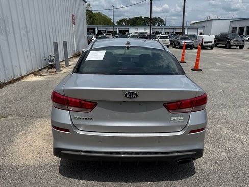 Used 2019 Kia Optima LX w/ LX 17" Wheel Package FWD image 7