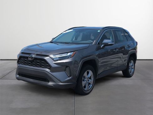 Certified 2023 Toyota RAV4 XLE w/ Convenience Package FWD image 2