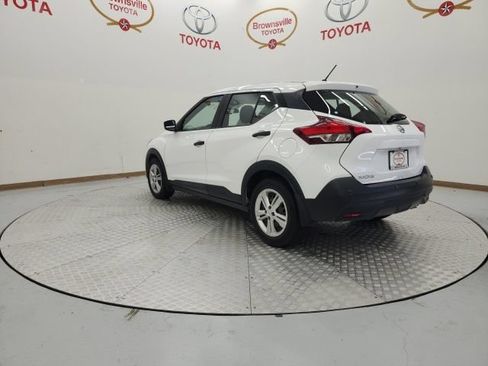 Used 2020 Nissan Kicks S FWD image 6