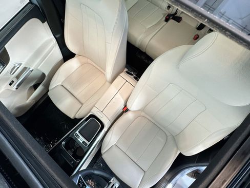 Used 2026 Mercedes-Benz GLB 250 4MATIC image 20
