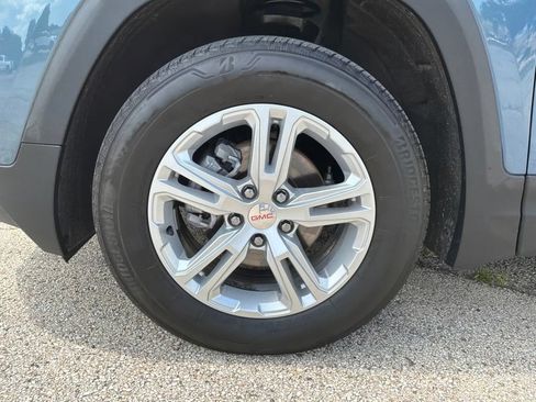 Used 2024 GMC Terrain SLE AWD/4WD image 21