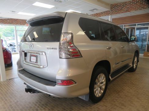 Used 2018 Lexus GX 460 Premium w/ Premium Package AWD/4WD image 70