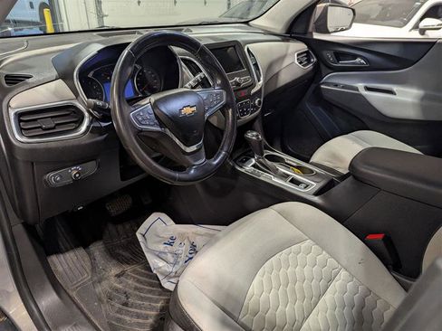 Used 2019 Chevrolet Equinox LT image 9