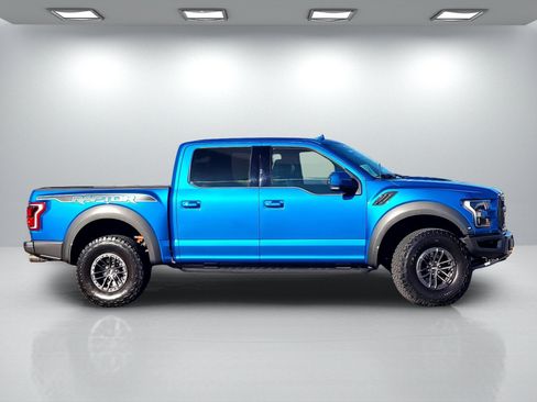 Used 2020 Ford F150 Raptor w/ Equipment Group 802A Luxury AWD/4WD image 3