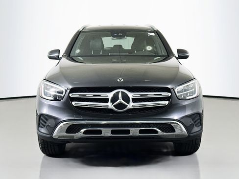 Used 2022 Mercedes-Benz GLC 300 4MATIC w/ Premium Package Lite image 2
