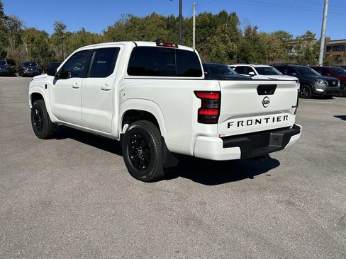 New 2026 Nissan Frontier SV w/ SV Convenience Package AWD/4WD image 5