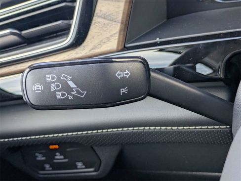 New 2026 Volkswagen Atlas SE image 30