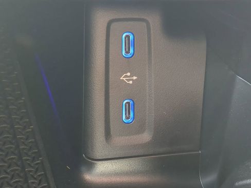 New 2025 Mercedes-Benz GLC 63 AMG S image 10