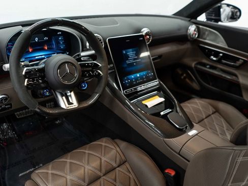 Used 2024 Mercedes-Benz AMG GT 63 image 9