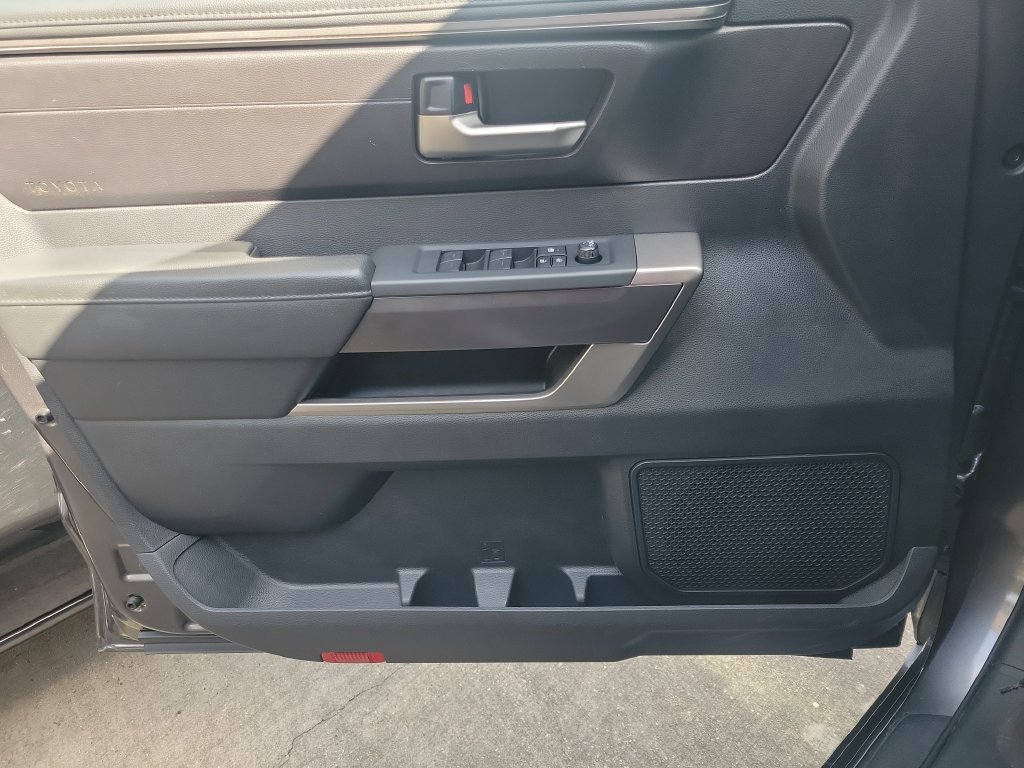 Used 2023 Toyota Tundra SR5 RWD image 13