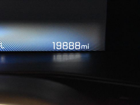 Used 2023 Chevrolet Colorado Z71 w/ Z71 Convenience Package 2 image 22