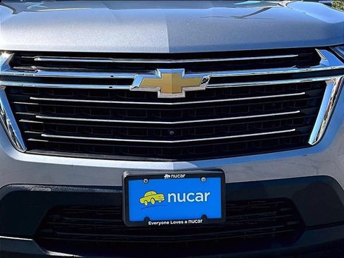 Used 2023 Chevrolet Traverse LT w/ LT Premium Package AWD/4WD image 33