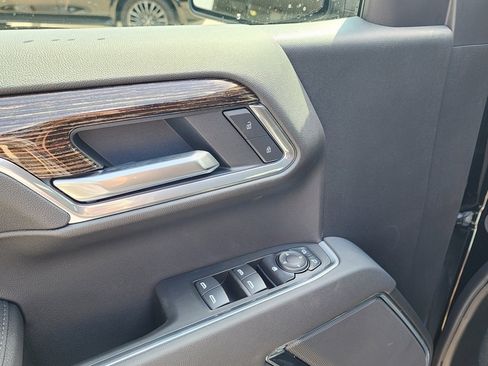 New 2026 GMC Sierra 1500 Elevation image 15