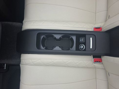 Used 2020 Bentley Continental GT image 47