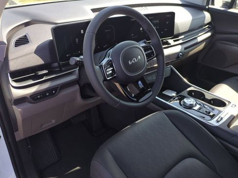 New 2026 Kia Carnival SX FWD image 10