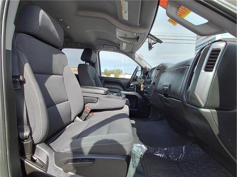 Used 2019 Chevrolet Silverado 1500 LT image 16